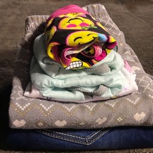 Bundle of little Girl Clothes Size 7/8